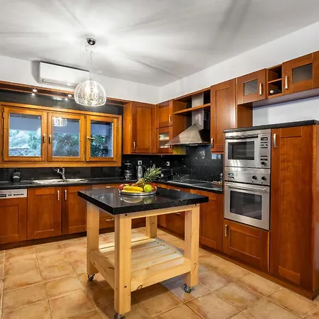 Leyla Luxury Villa Plaka (Lasithi)